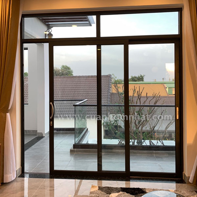 Cửa đi nhôm xingfa mở trượt chia đố